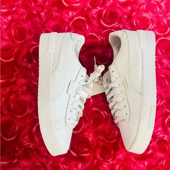 New Puma Women's White and Gold court Sneakers Size 8 - Picture 2 of 11